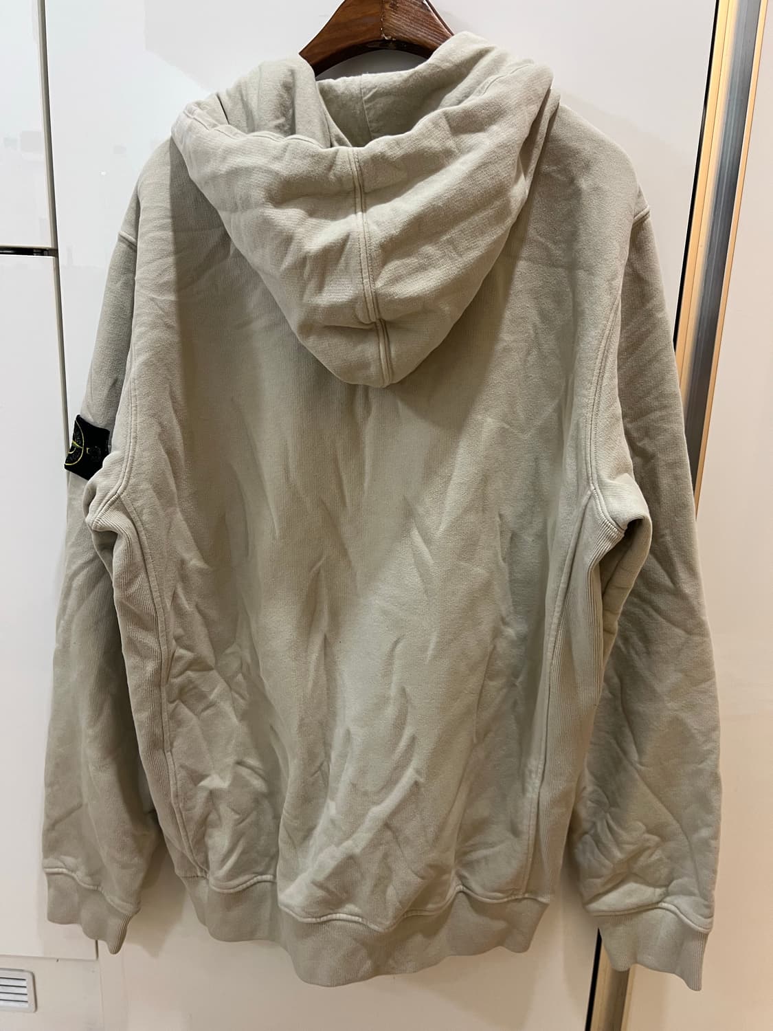 25fw 스톤아일랜드 연베이지 후드집업 M  상품이미지2