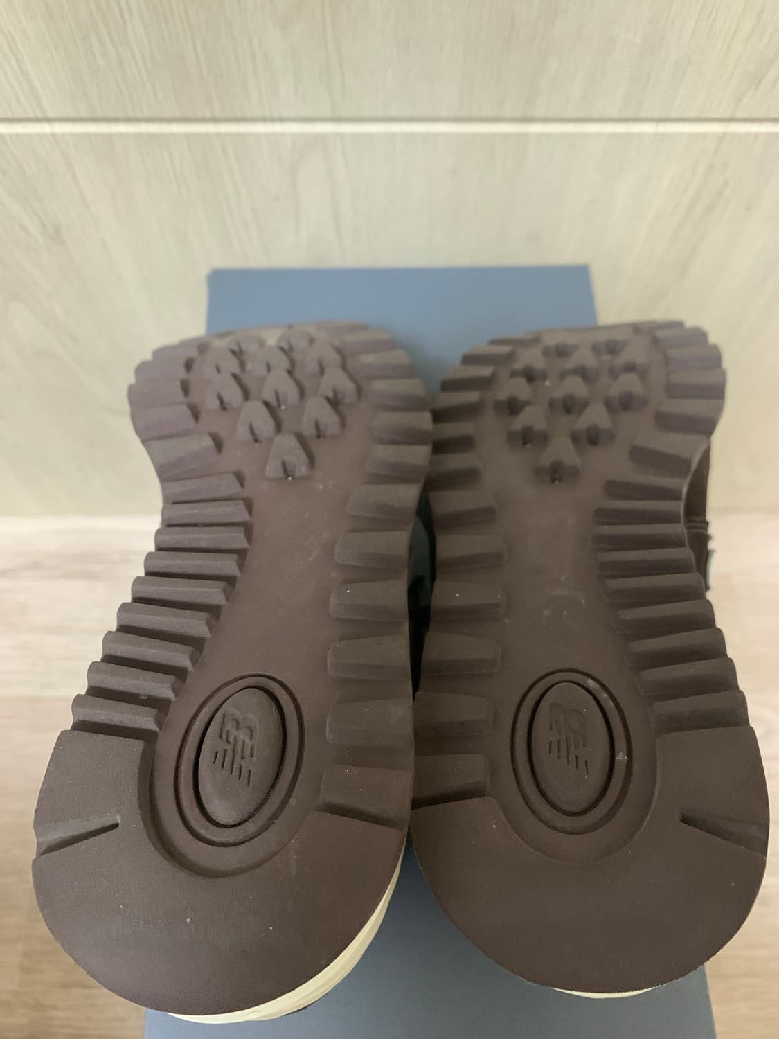 뉴발란스 574 레거시 브라운 상품이미지7