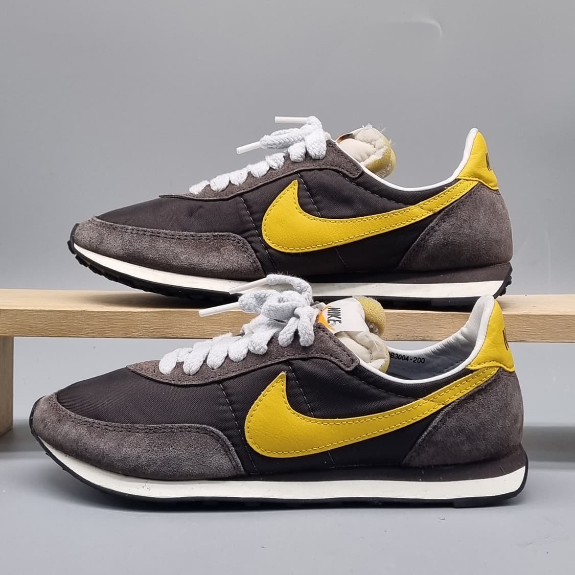 나이키 와플트레이너2 여성운동화235 상품이미지1