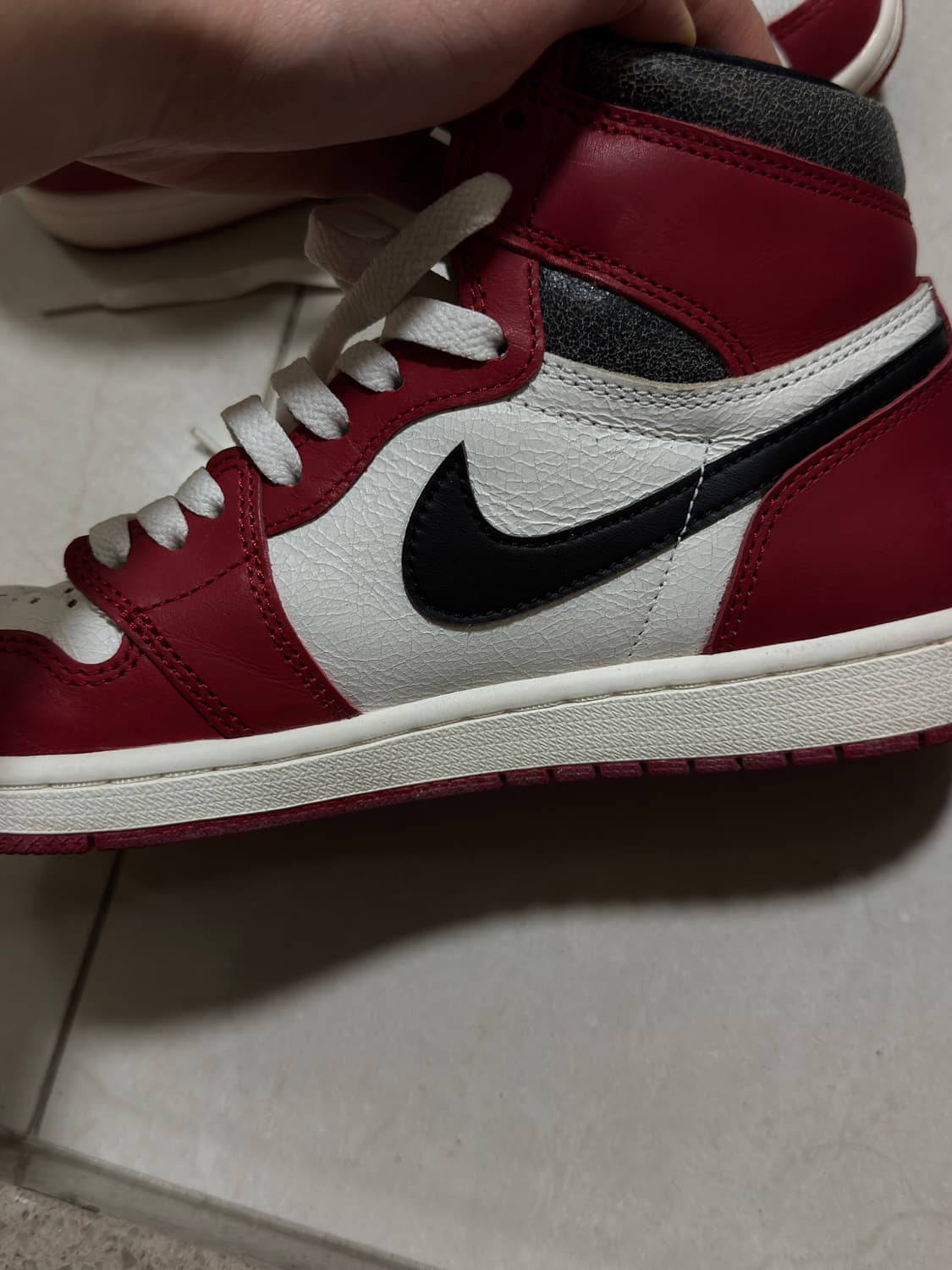 Jordan1 Retro High OG Chicago 2022 상품이미지3