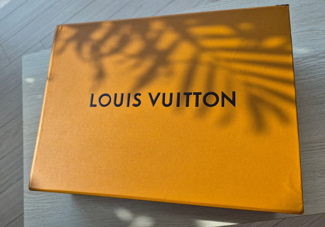 루이뷔통스니커즈 상품이미지8