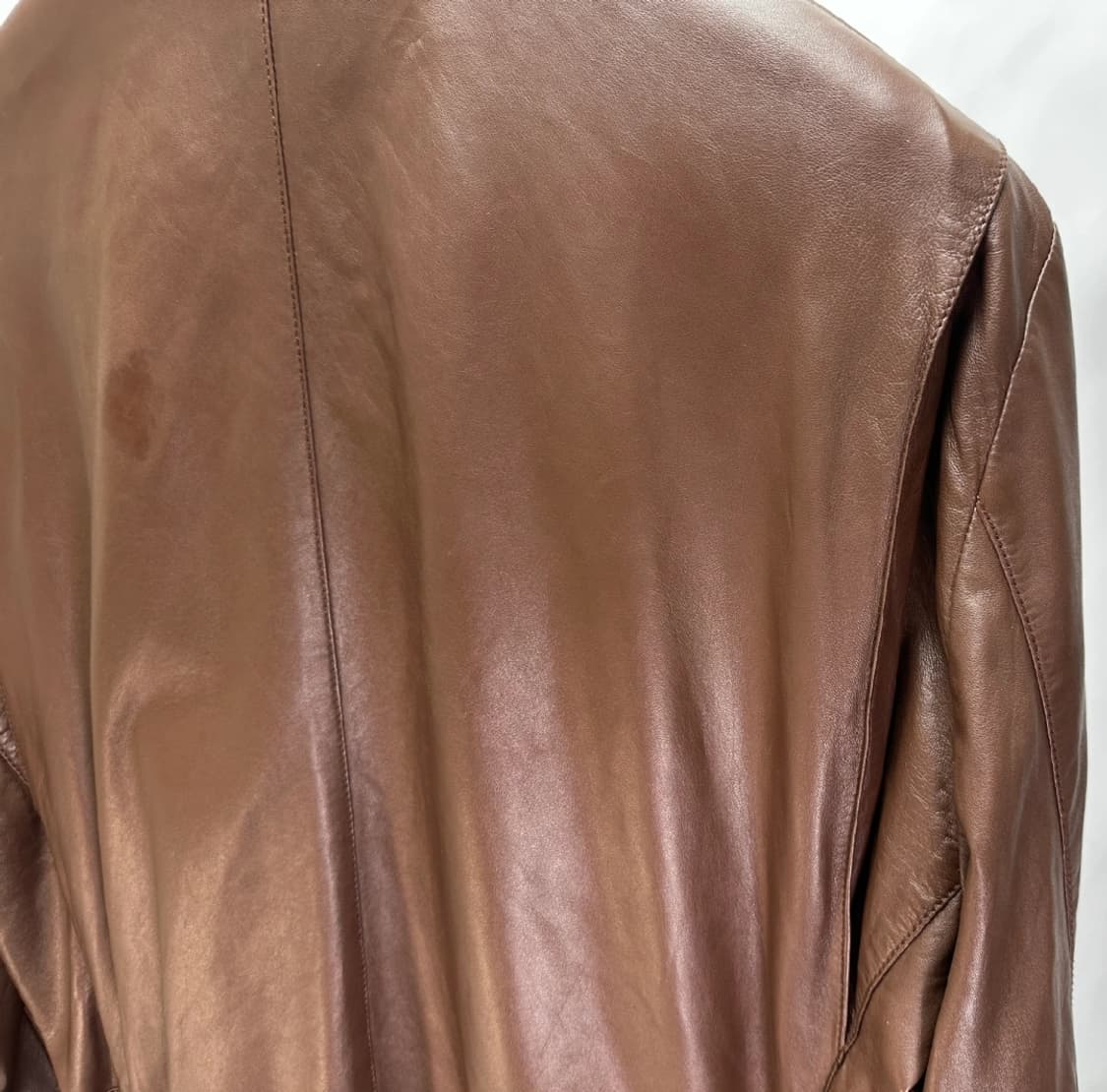 [정품인증서 포함] 로로피아나 트래블러 램스킨 자켓 56(110) 판매 상품이미지9