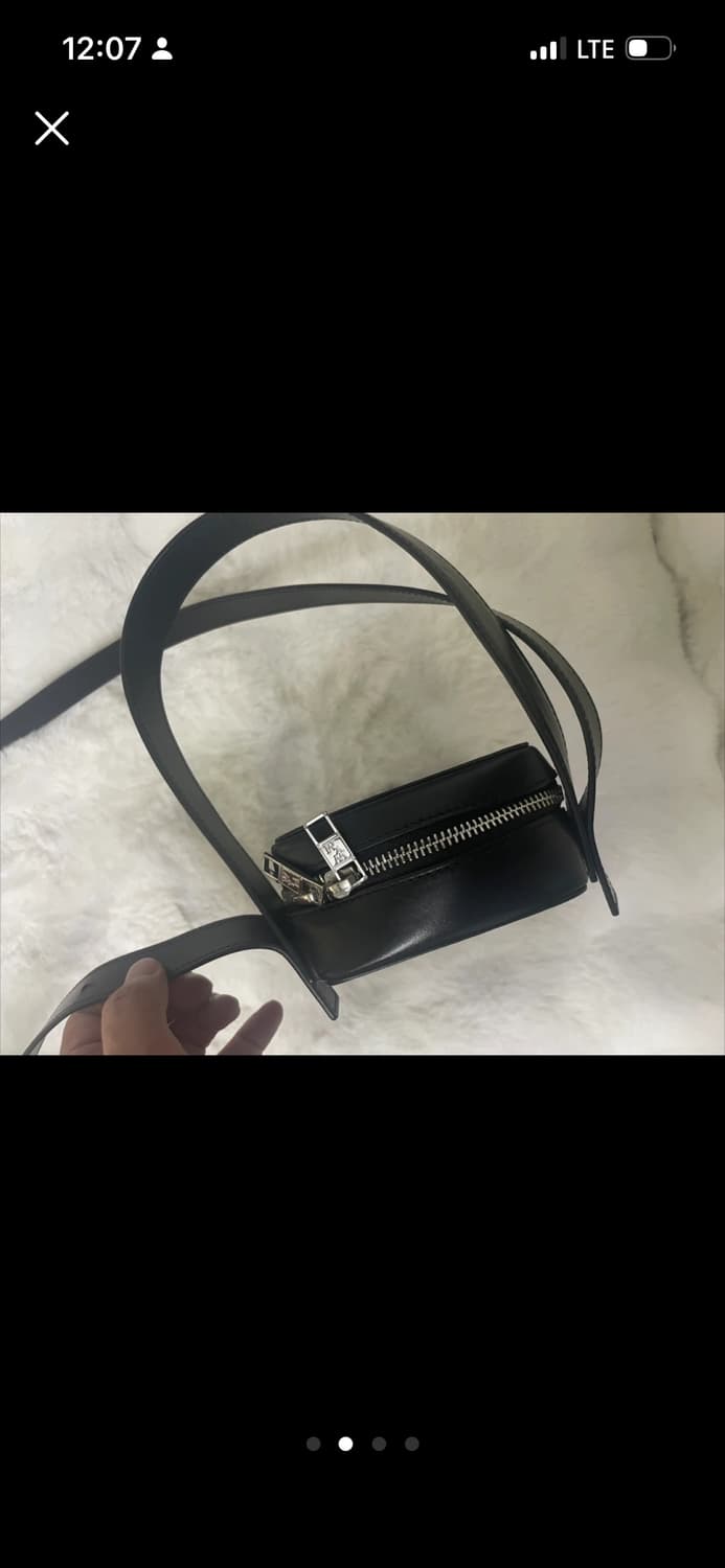 우영미 블랙 크로스백 상품이미지4