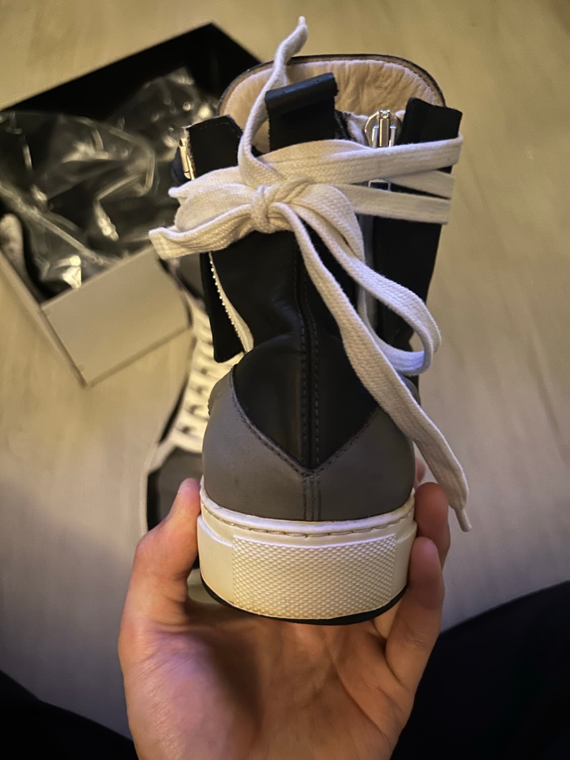 크리스반아쉐 11fw 하이탑 스니커즈 41 상품이미지4