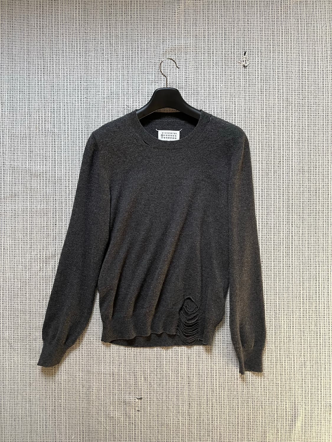 마르지엘라 디스트레스드 니트 상품이미지1