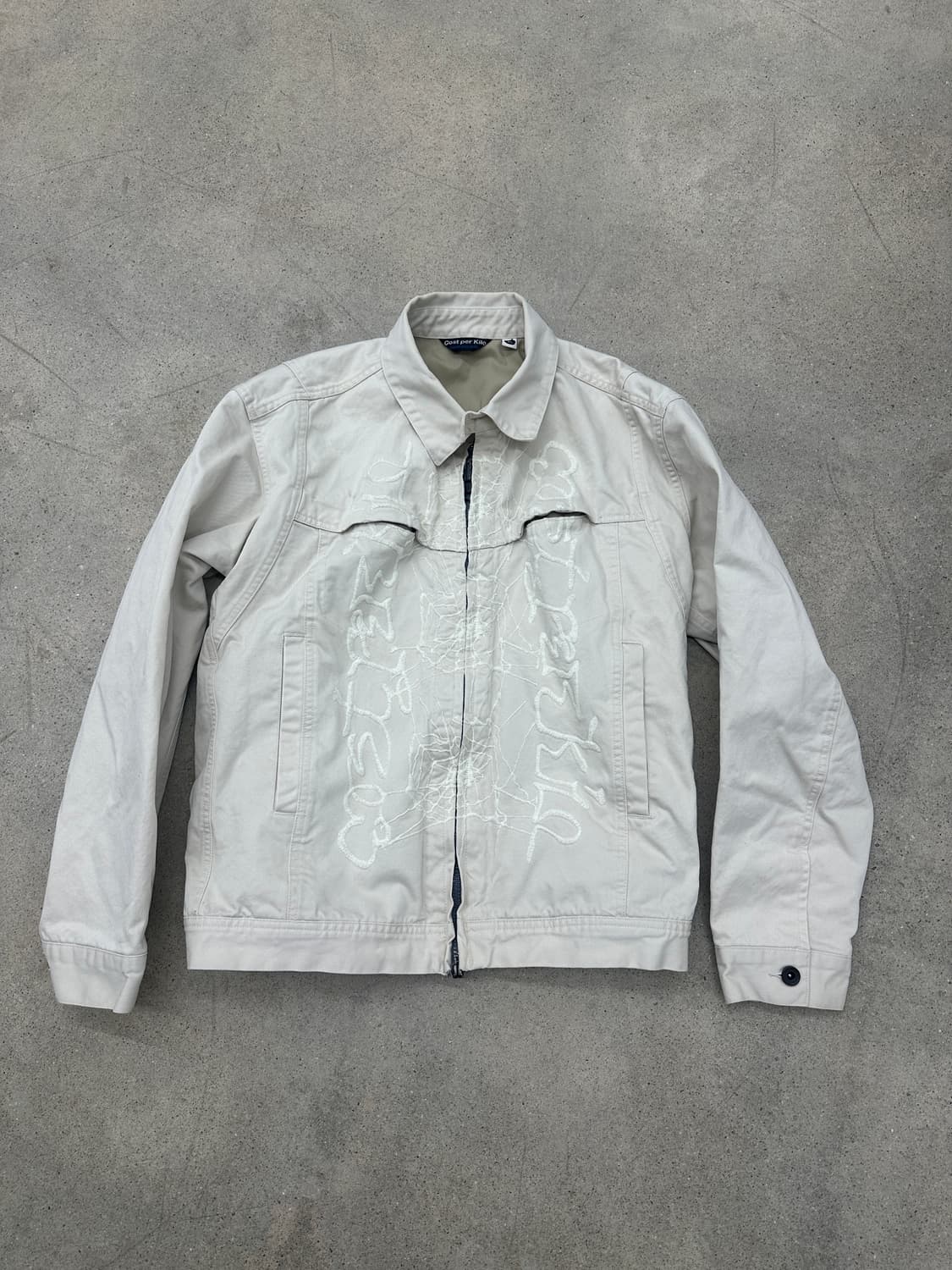 코스트퍼킬로 스파이더 자수 트러커 자켓 상품이미지1