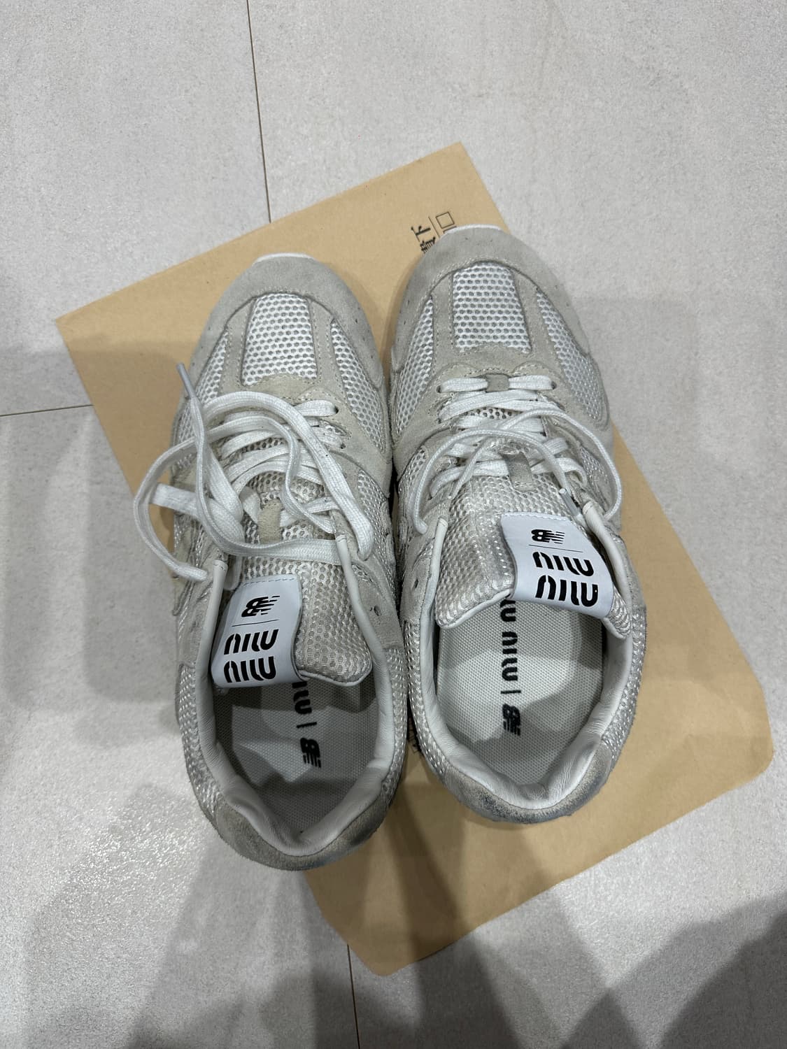 뉴발란스 미우미우 530 상품이미지3