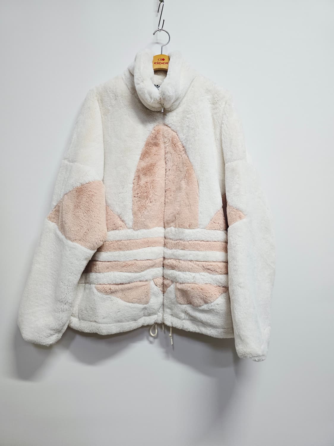 아디다스 트레포일 퍼 자켓 화이트 상품이미지1