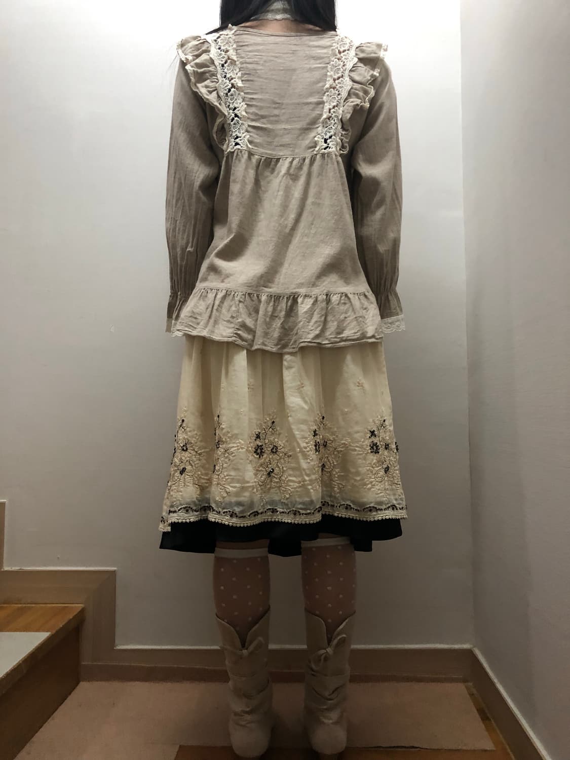 빈티지 화이트 플라워 미디 스커트 상품이미지5