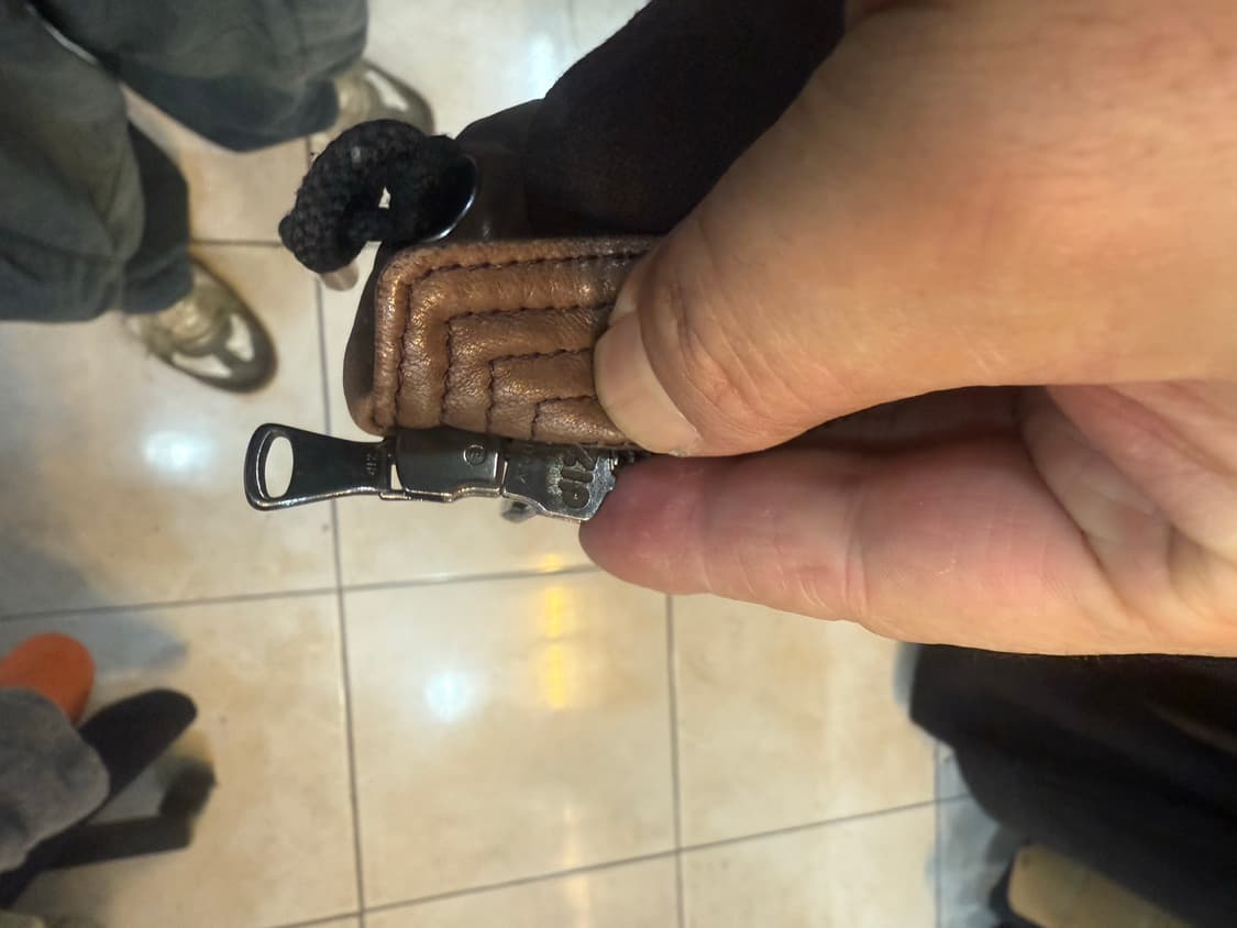 42/66 정품 페트레이 양가죽 패딩 팝니다 상품이미지3