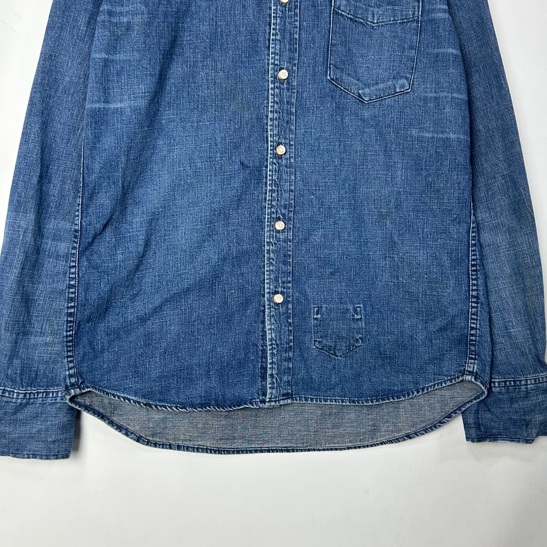 [REMI RELIEF] 레미 릴리프 포켓 디테일 데님 셔츠 상품이미지4