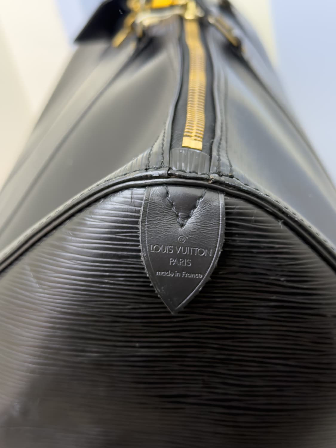 루이비통 에삐 키폴 55 보스턴백 상품이미지7