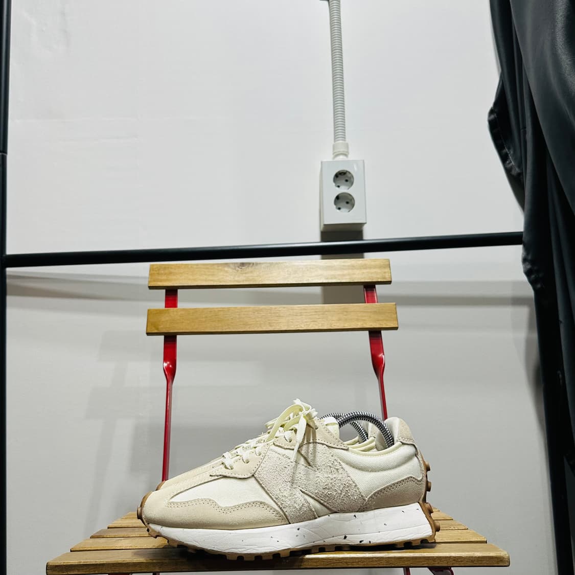 250) 뉴발란스 운동화 남녀공용 신발 327 아이보리 상품이미지3