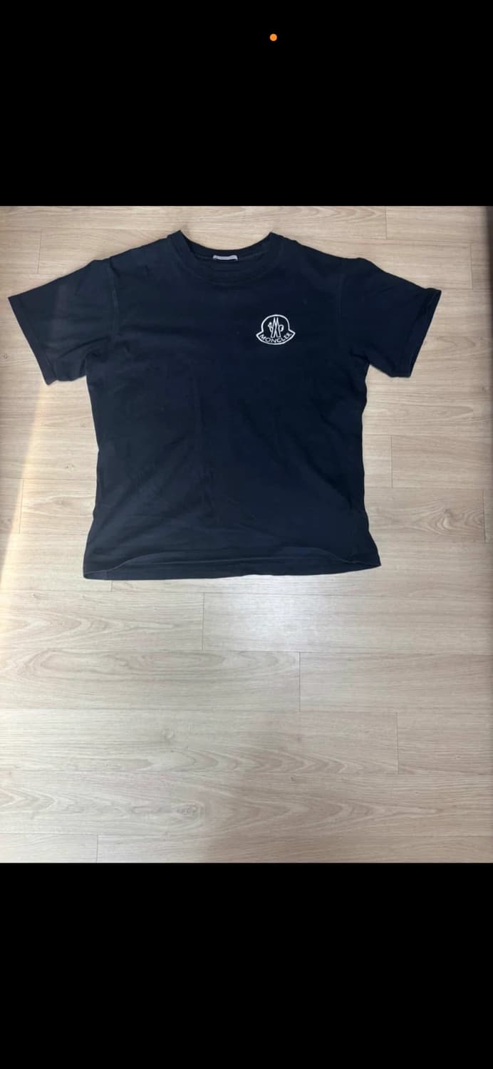 몽클레어 반팔 s사이즈 판매 합니다 상품이미지6