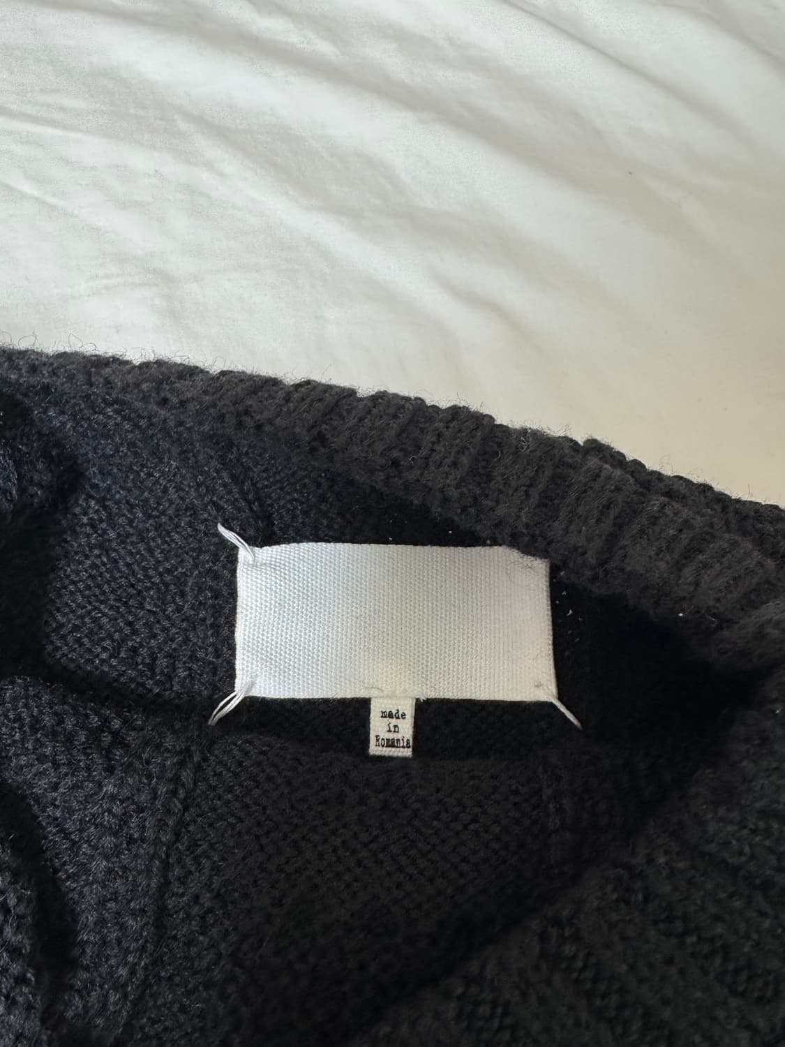 메종마르지엘라 하프 케이블 패턴 울 니트 xl팝니다 상품이미지4