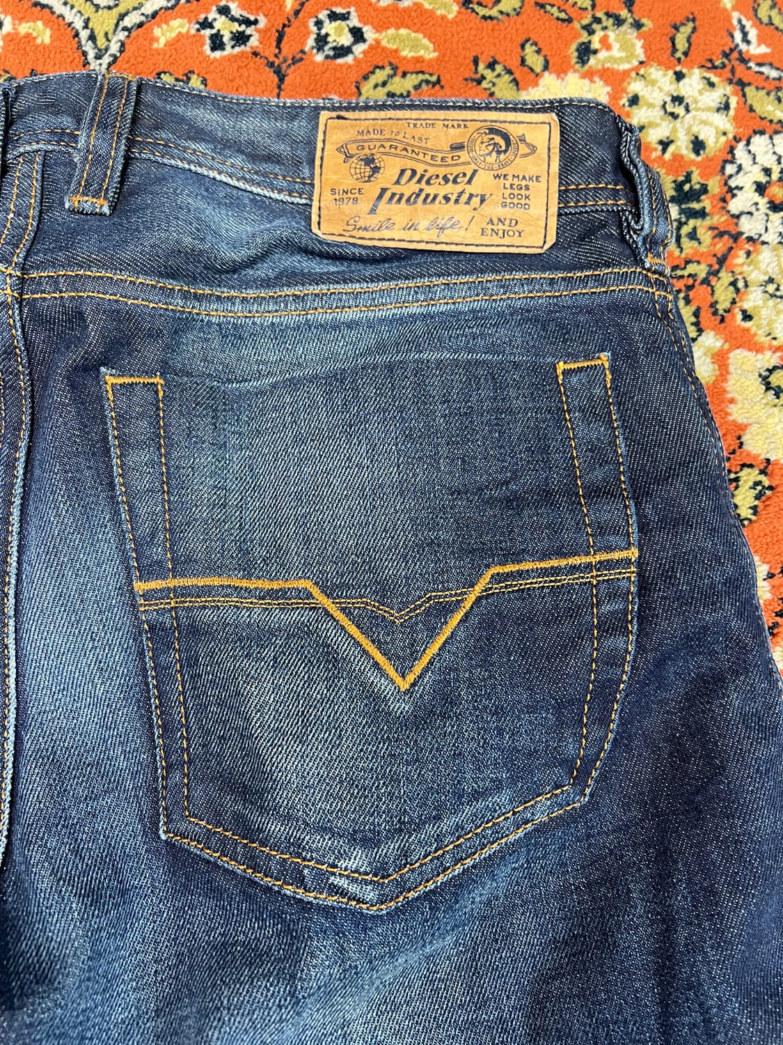 [29] 디젤 자티니 부츠컷 플레어 데님 팬츠 상품이미지3