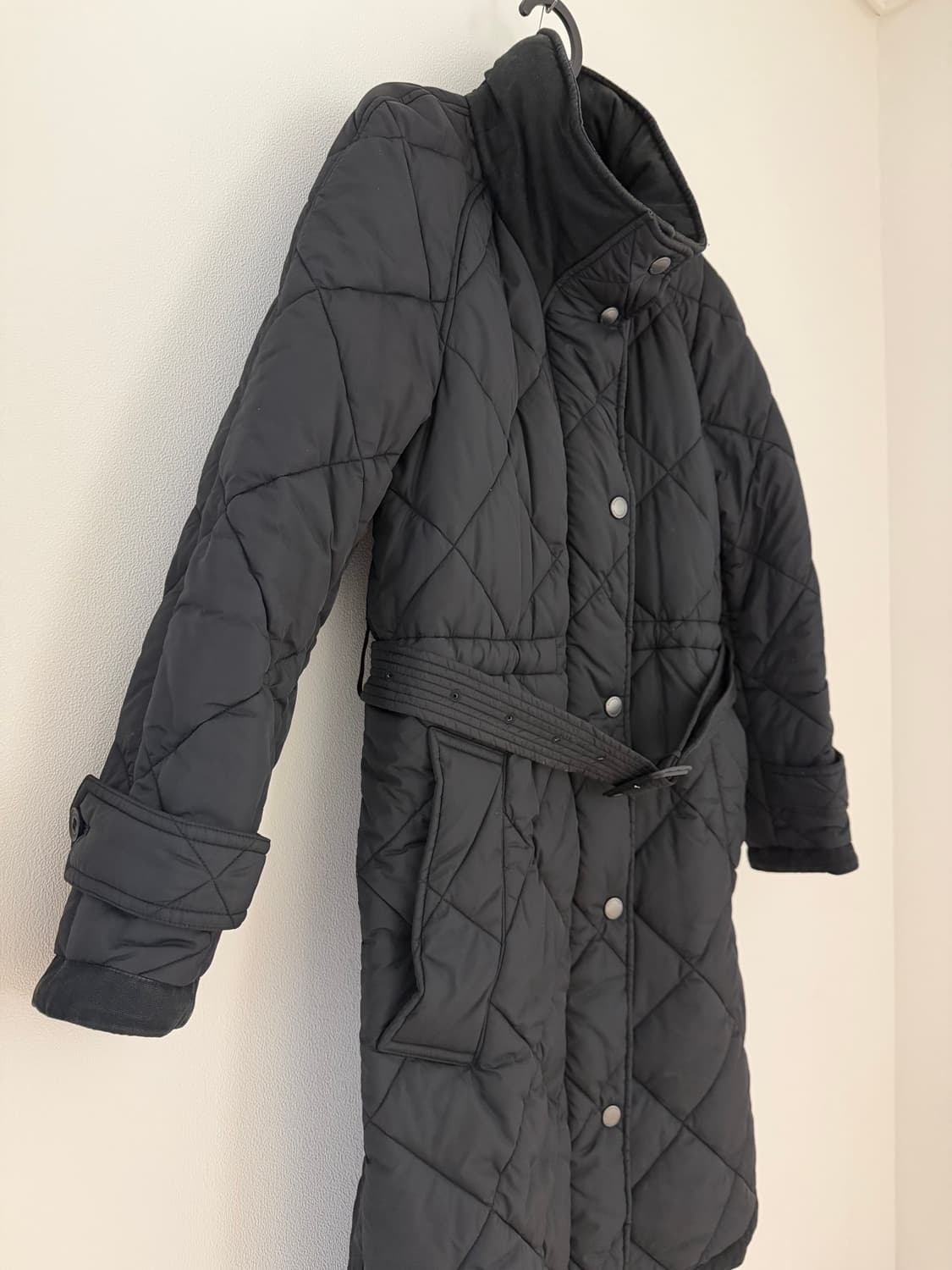버버리 블랙 퀼팅 롱 코트 L(77) 상품이미지4