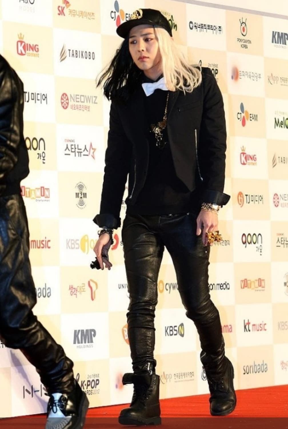 발망 14FW 가죽팬츠 상품이미지8