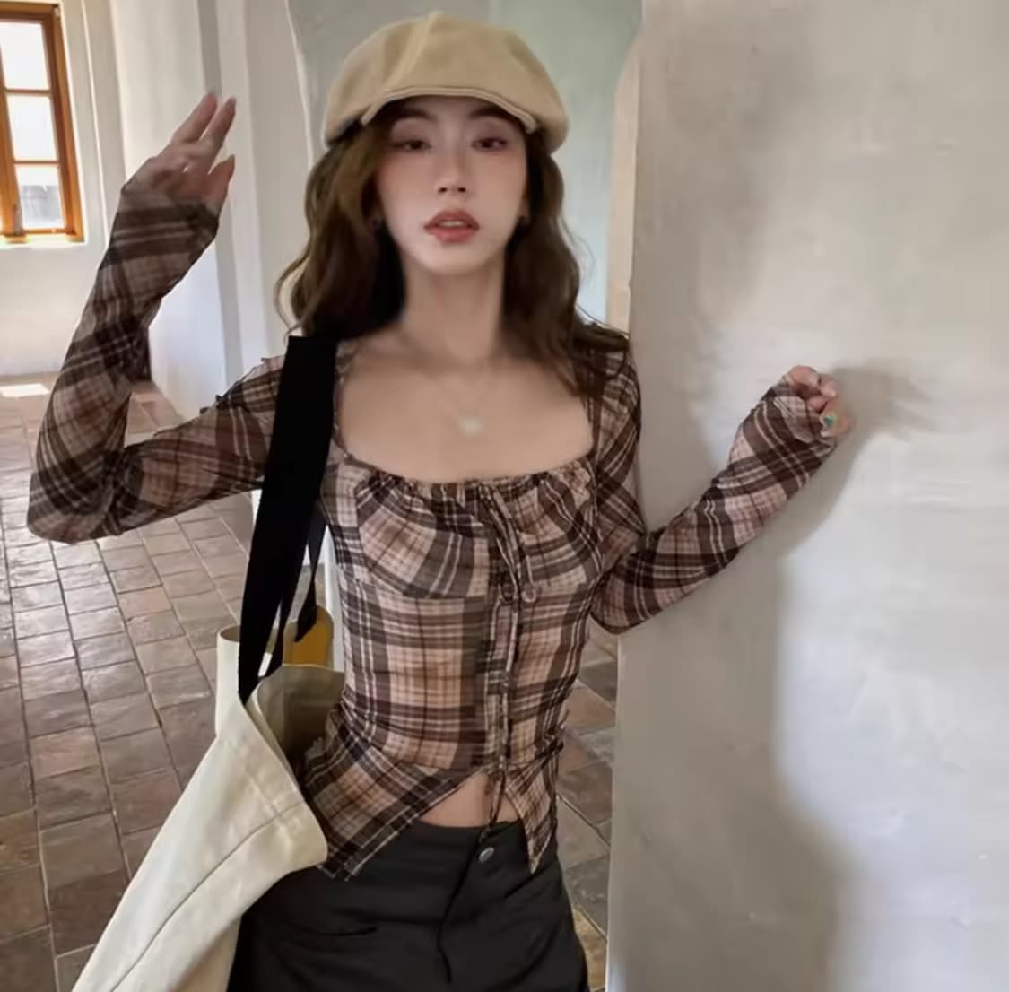 스퀘어넥 블라우스  상품이미지1