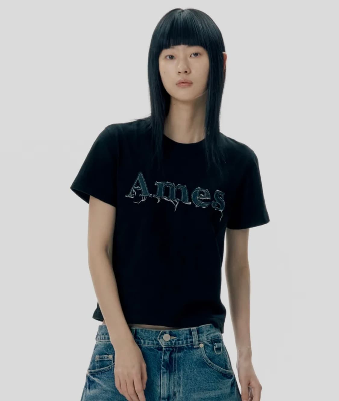 아메스 베이직 로고 데님 반팔티 (free)(2번 시착) 상품이미지1