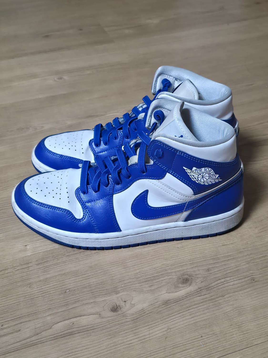 나이키 조던1 미드 화이트 하이퍼로얄 265 상품이미지2