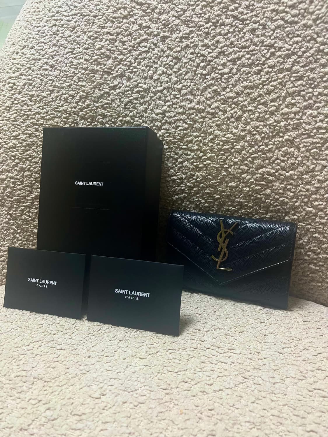 생로랑 마틀라쎄 반지갑(풀박스) 상품이미지1