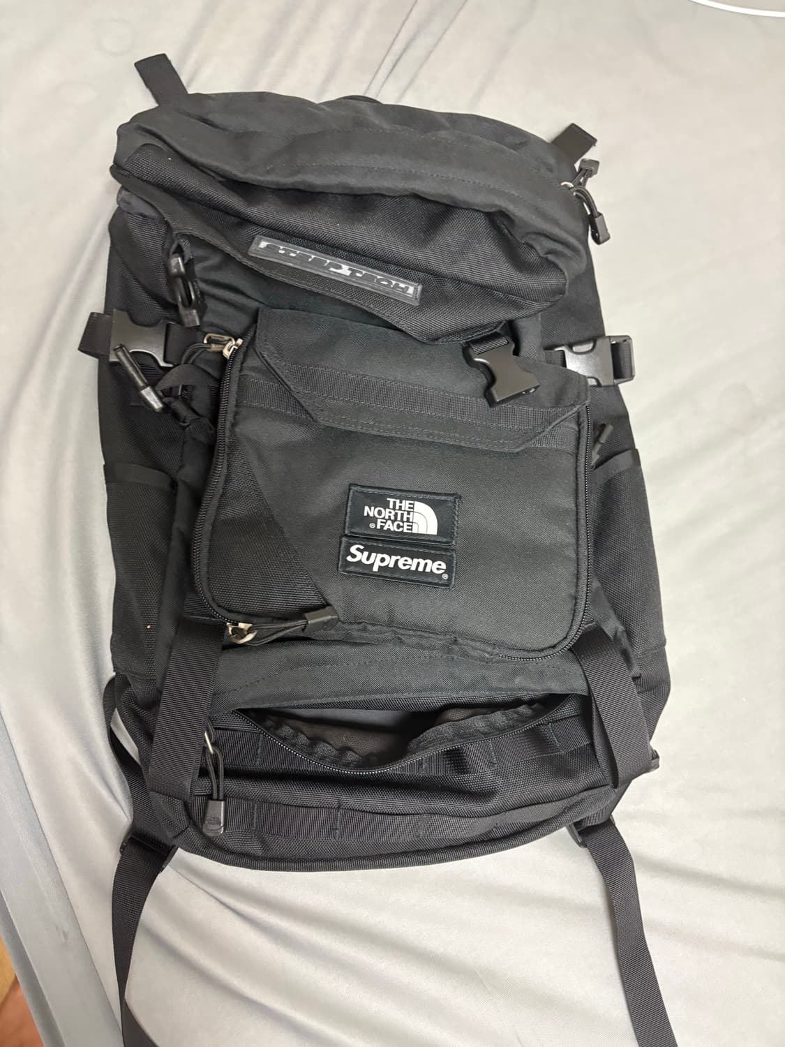 슈프림 노스페이스 스팁테크 백팩 상품이미지1