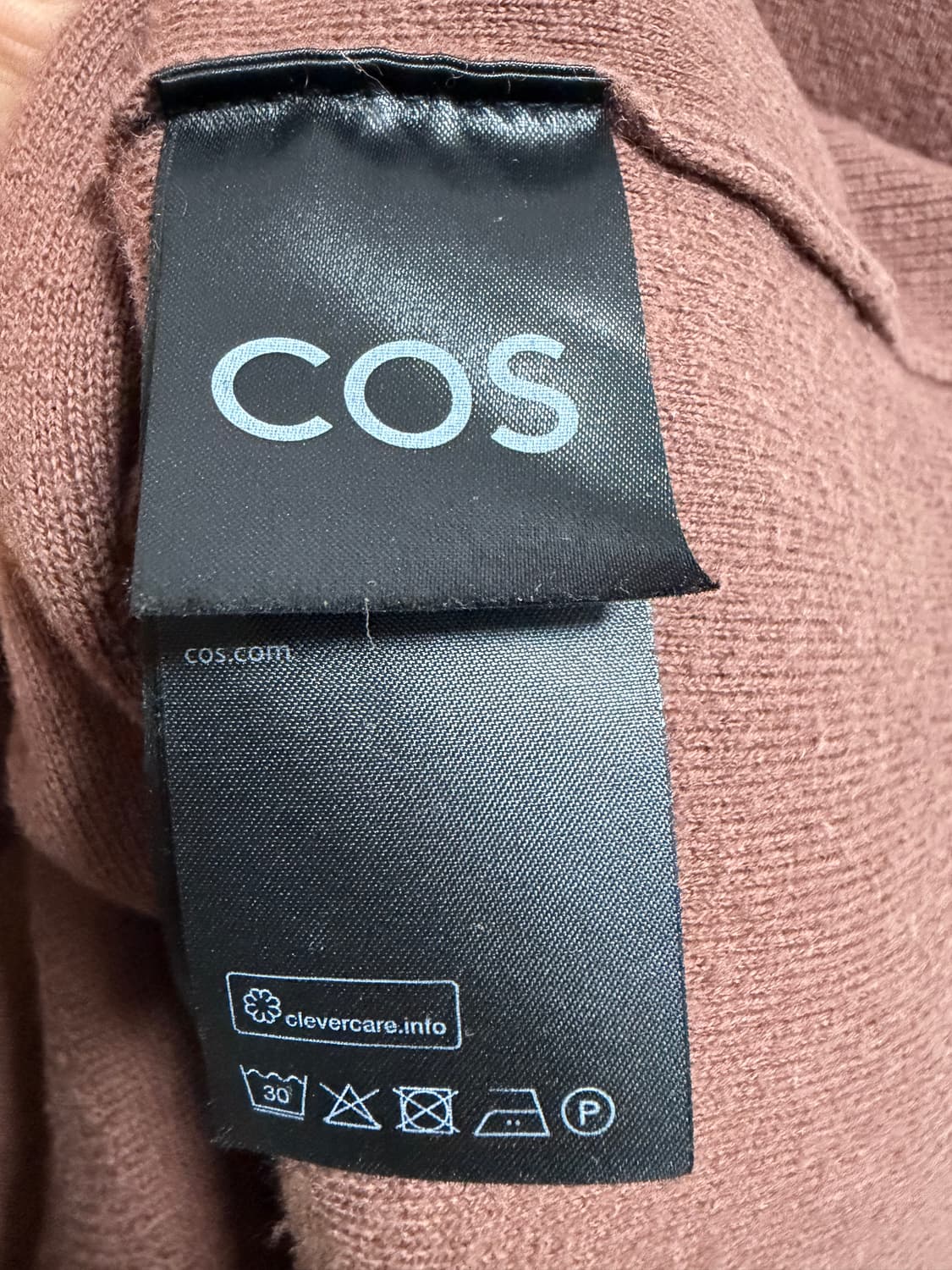 COS  릴렉스핏 브라운 니트  상품이미지4