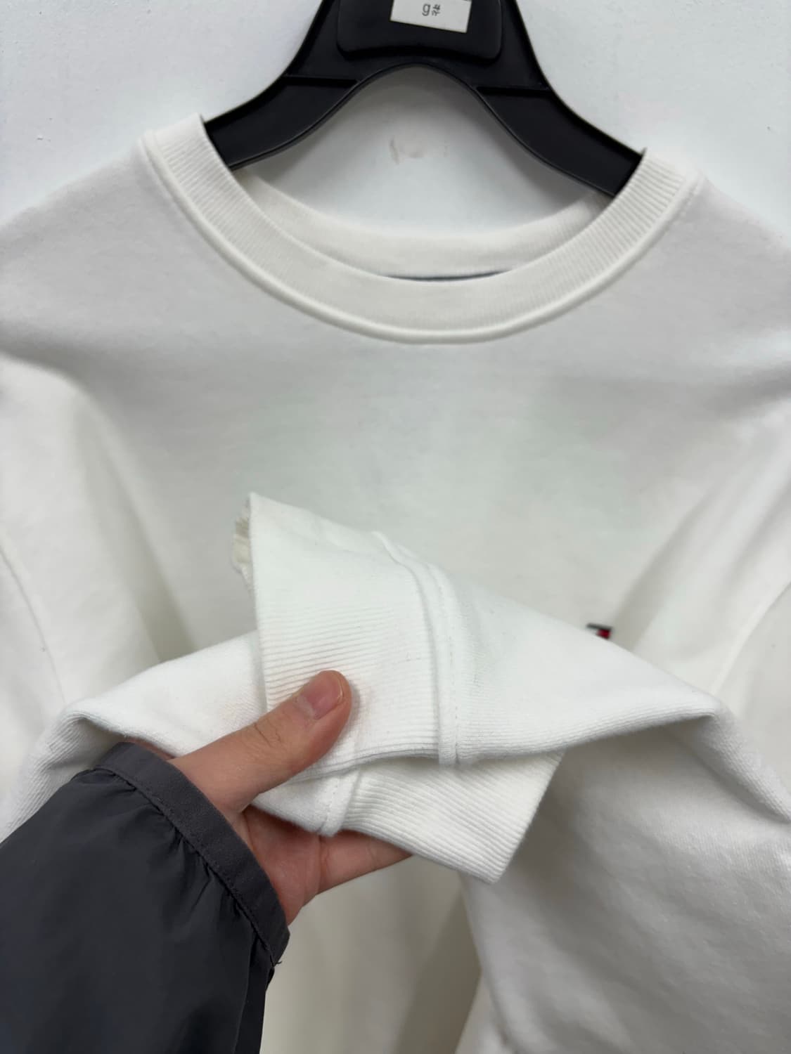 타미힐피거 맨투맨 상품이미지3