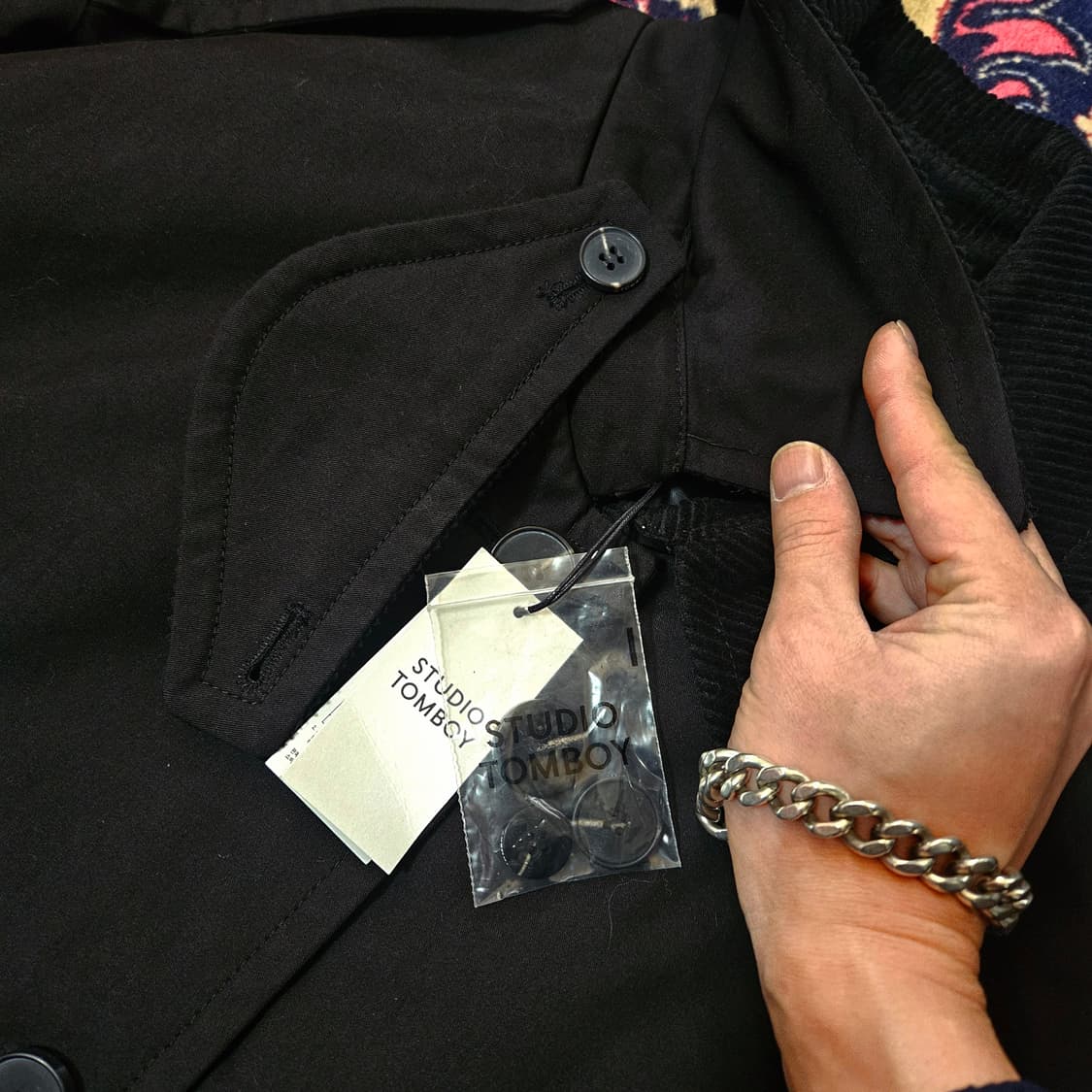 (새상품) 스튜디오톰보이 22ss 코듀로이 카라넥 맥시 벨티드 코트 상품이미지6