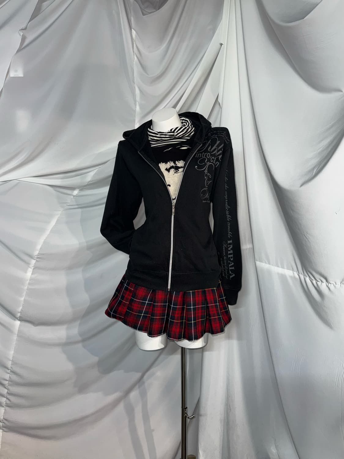 캐캐체 아무깔 펑크 디그딥 레드체크 코디세트 상품이미지6