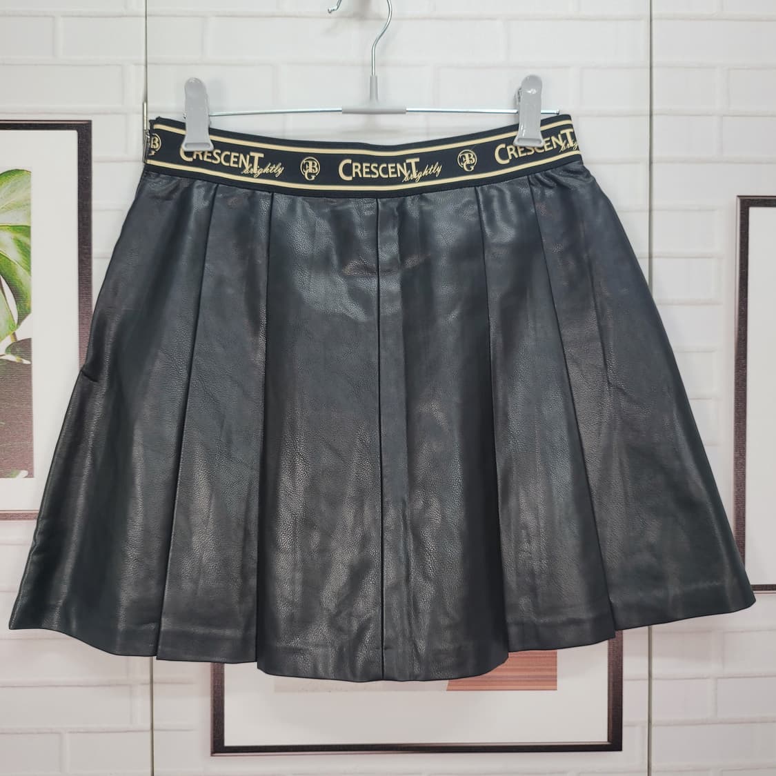 에고이스트 밴딩 에코레더 미니 스커트 55사이즈 새옷 컨디션 상품이미지2