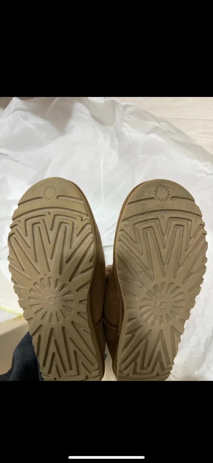 UGG 스웨이드 레더 미니 부츠 (클래식 울트라 미니) 250 상품이미지5