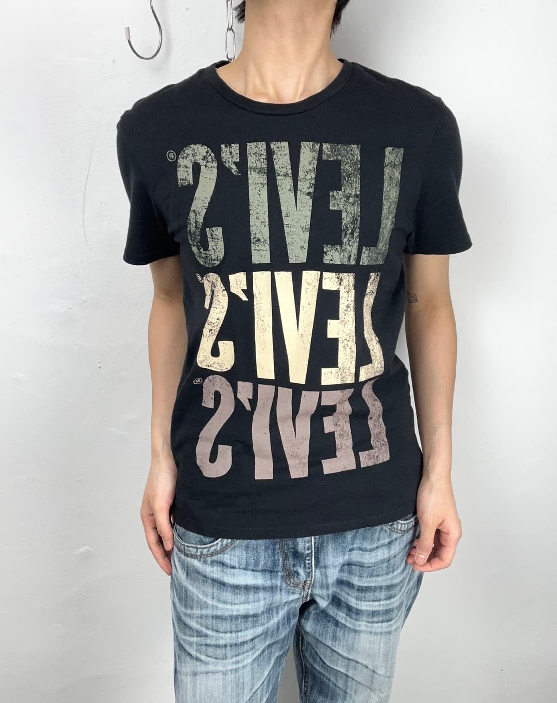 Levi’s Triple Logo Graphic T-Shirt  상품이미지1