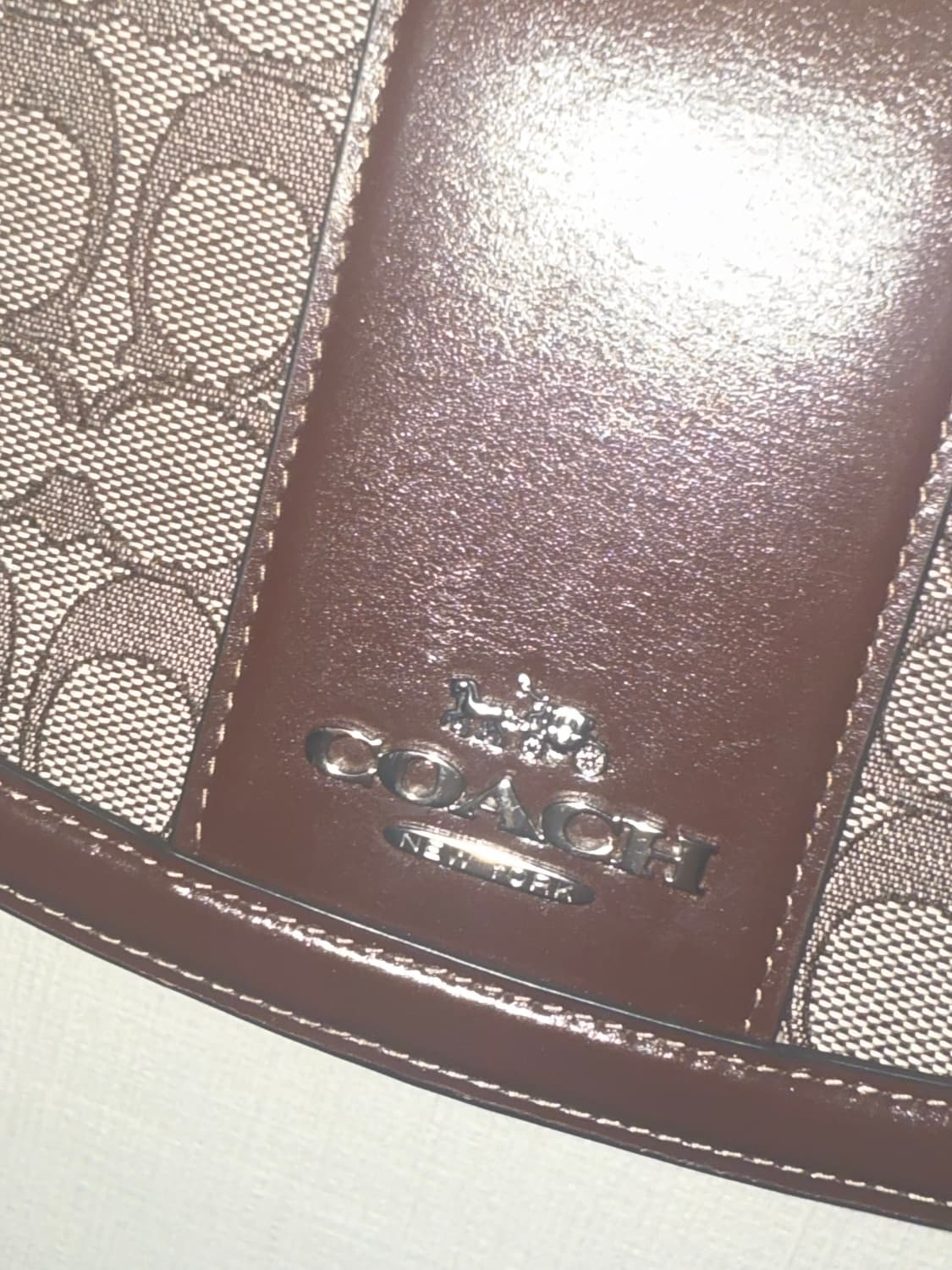코치 안드레아 스몰 숄더 백 인 시그니처 자카드 상품이미지5