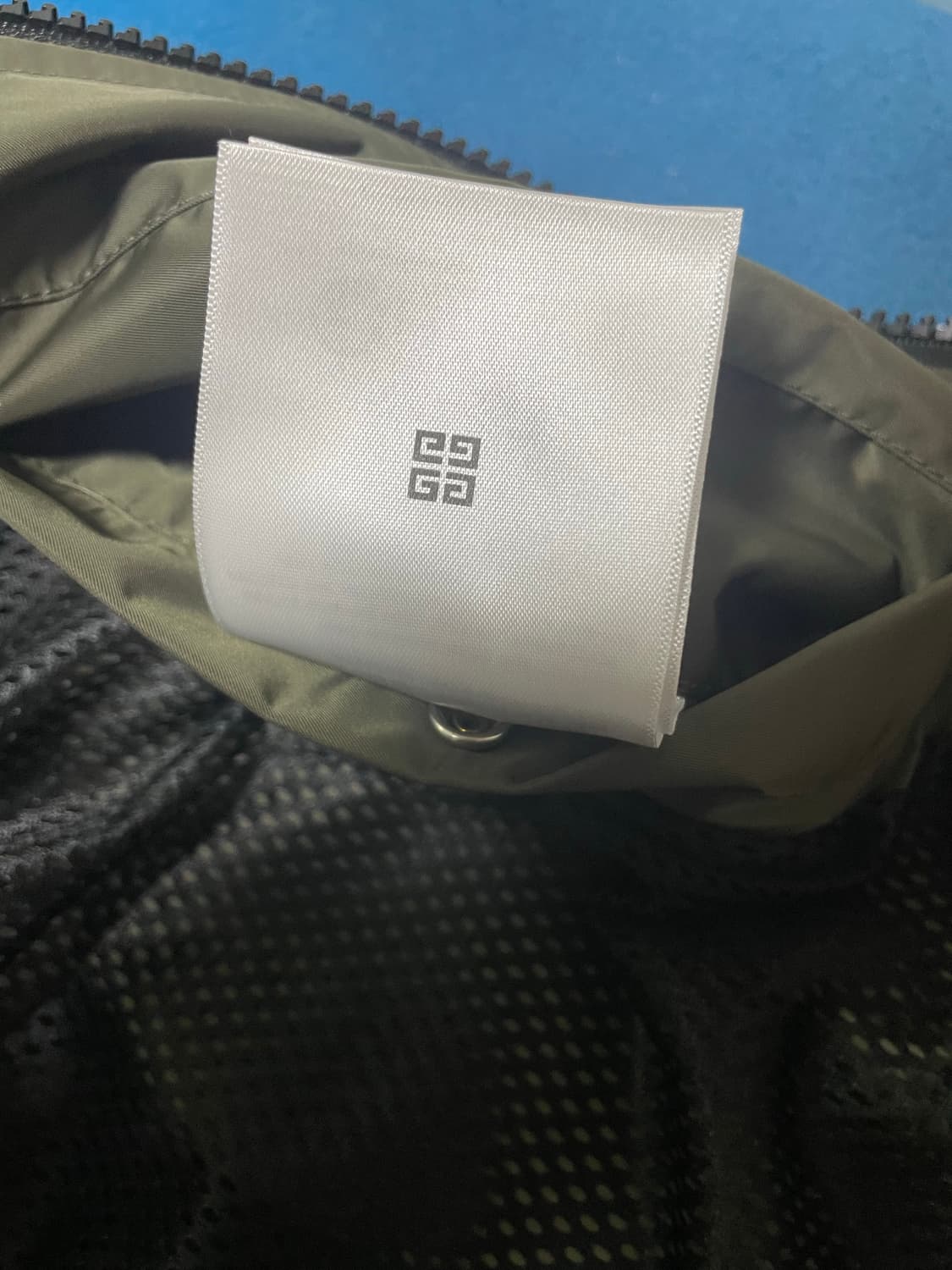 네고가능 [정품] 지방시 바람막이 상품이미지6