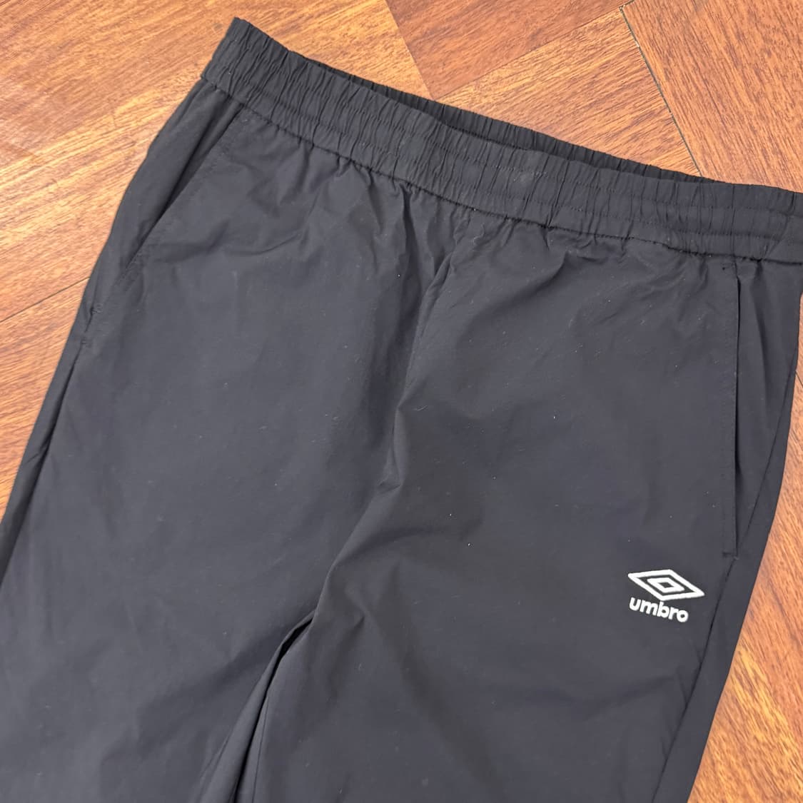 M 엄브로 액티브 올라운드 스트레치 스트레이트 팬츠 블랙 상품이미지3