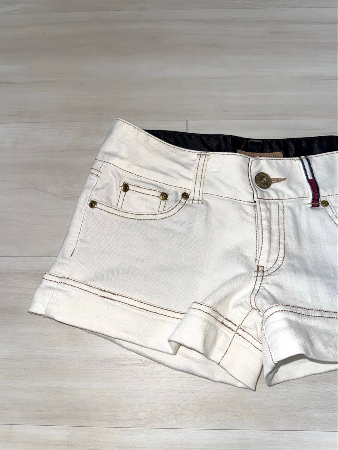 Tommy Hilfiger White Shorts 상품이미지8