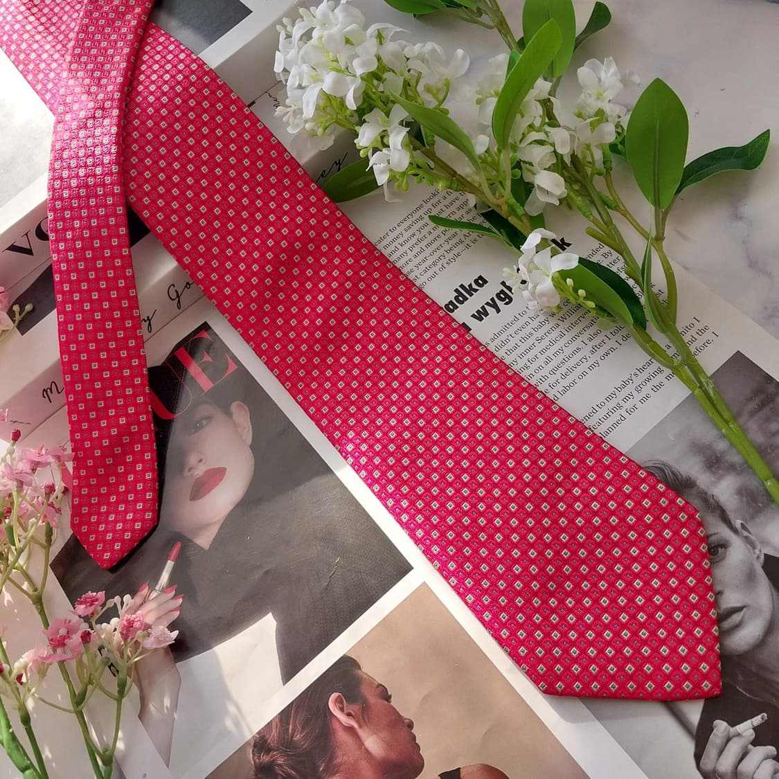 메트로시티 실크 레드 패턴 넥타이 8.9cm A+등급 A1963
 상품이미지4