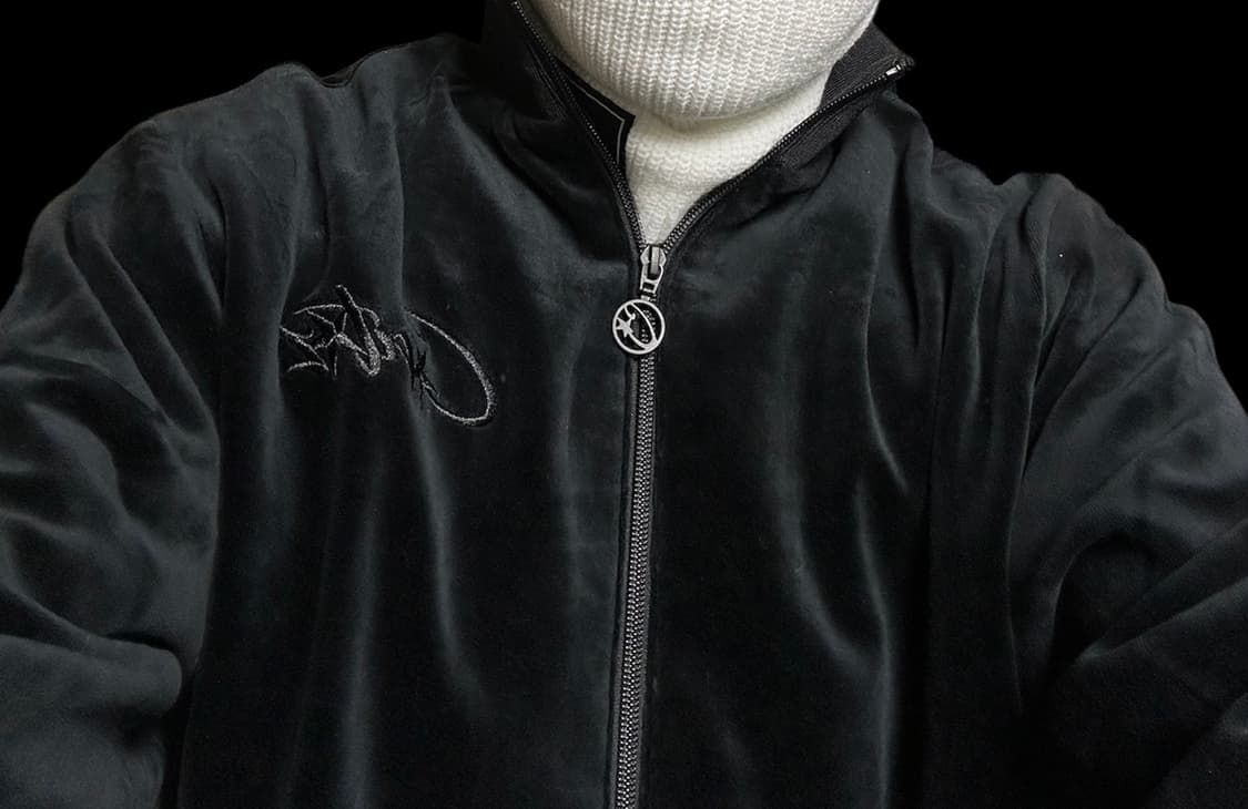 Corteiz  VVS Velour Jacket Triple Black  상품이미지1