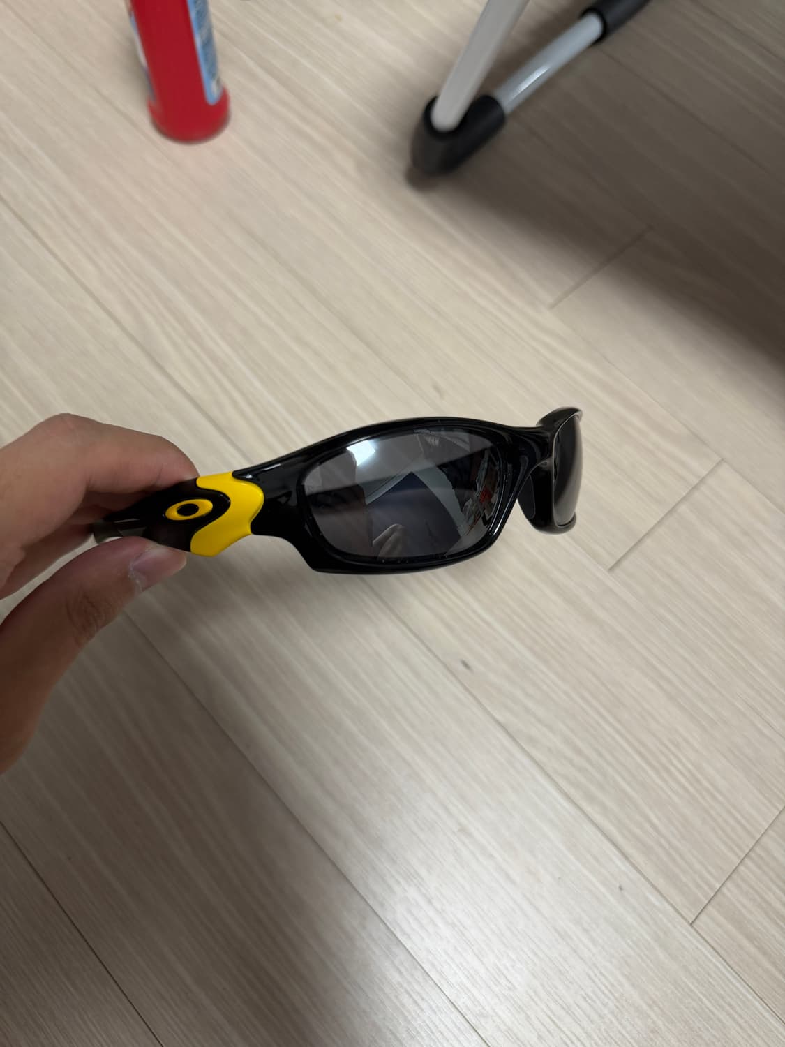 오클리 스트레이트자켓2 리브스트롱 상품이미지1