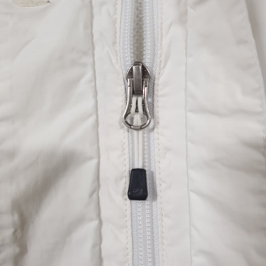 여성 S) 노스페이스 하이벤트 화이트 바람막이 후드 마운틴 윈드 자켓 상품이미지6