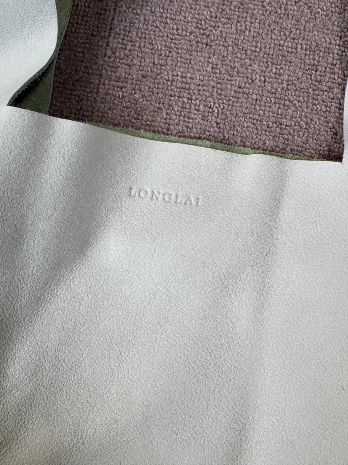 민트코어 민트 스웨이드 리버서블 토트백 상품이미지4