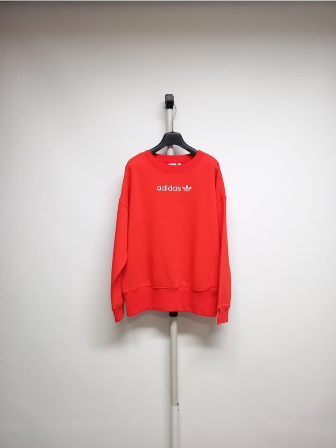 아디다스 추동 기모 루즈 박시핏 맨투맨 33-66 상품이미지1