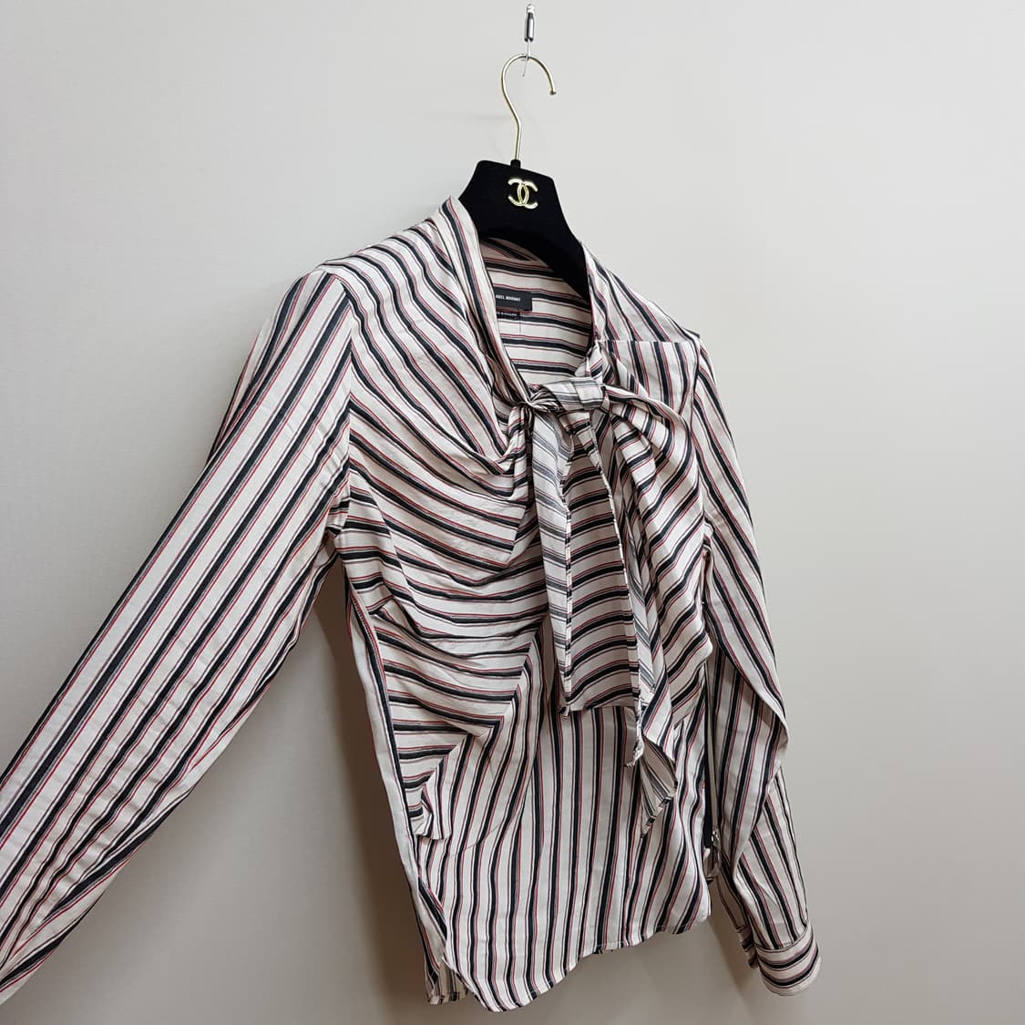 이자벨마랑 스트라이프 리본 타이 블라우스 34사이즈 상품이미지3