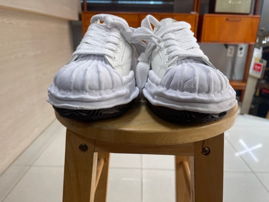 [새상품 급] 메종 미하라 야스히로 블레이키  스니커즈 275 상품이미지1