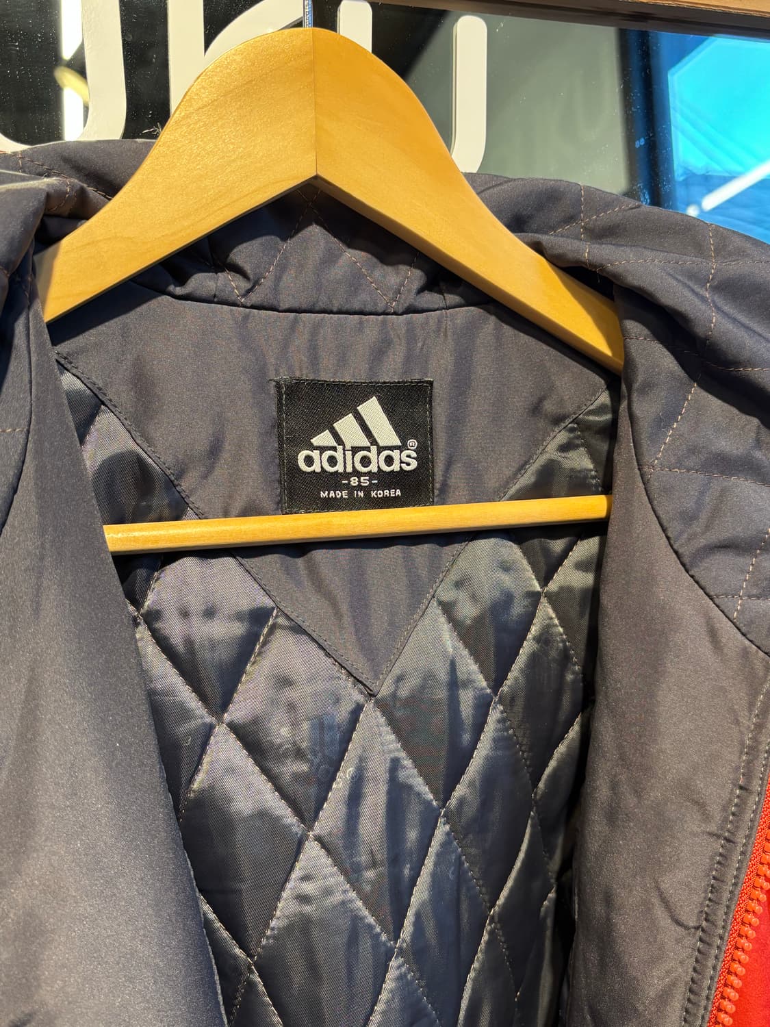 아디다스 올드스쿨 딥레드 바람막이 85 상품이미지5