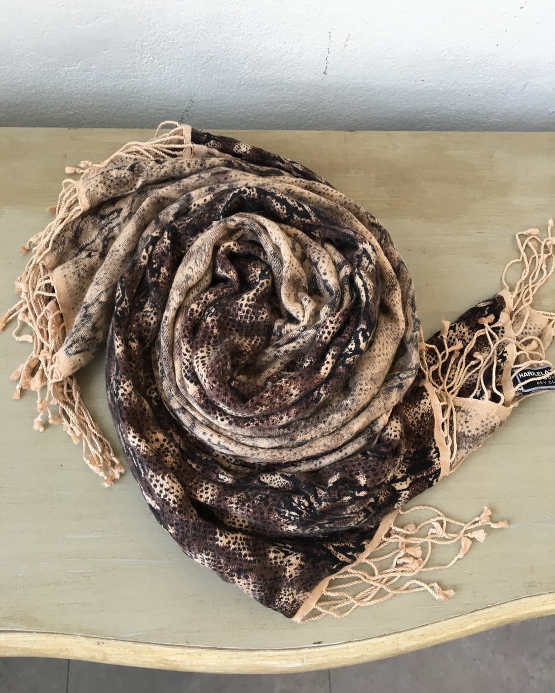 animal pattern scarf 상품이미지1