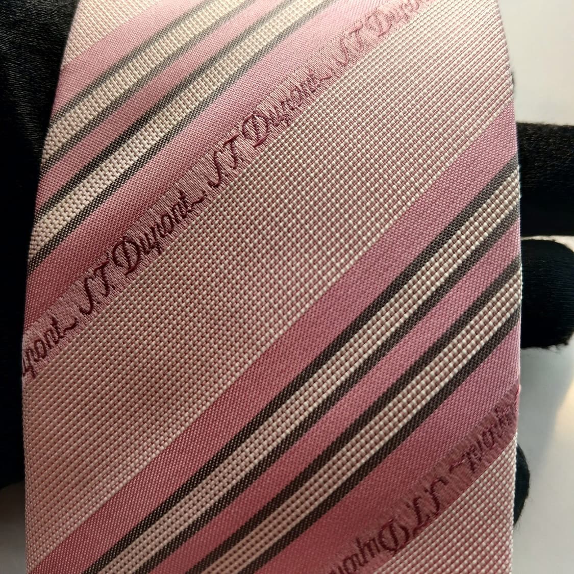 에스 티 듀퐁 실크 핑크 스트라이프 넥타이 8cm A+등급 A18775
 상품이미지7