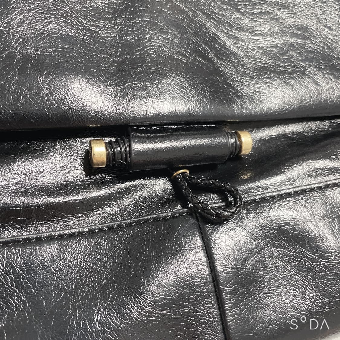 루에브르 삭드자뎅 소가죽 숄더백 상품이미지3